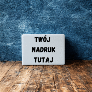 Magnes ceramiczny prostokątny 5 × 7 cm – Twój nadruk tutaj Klave